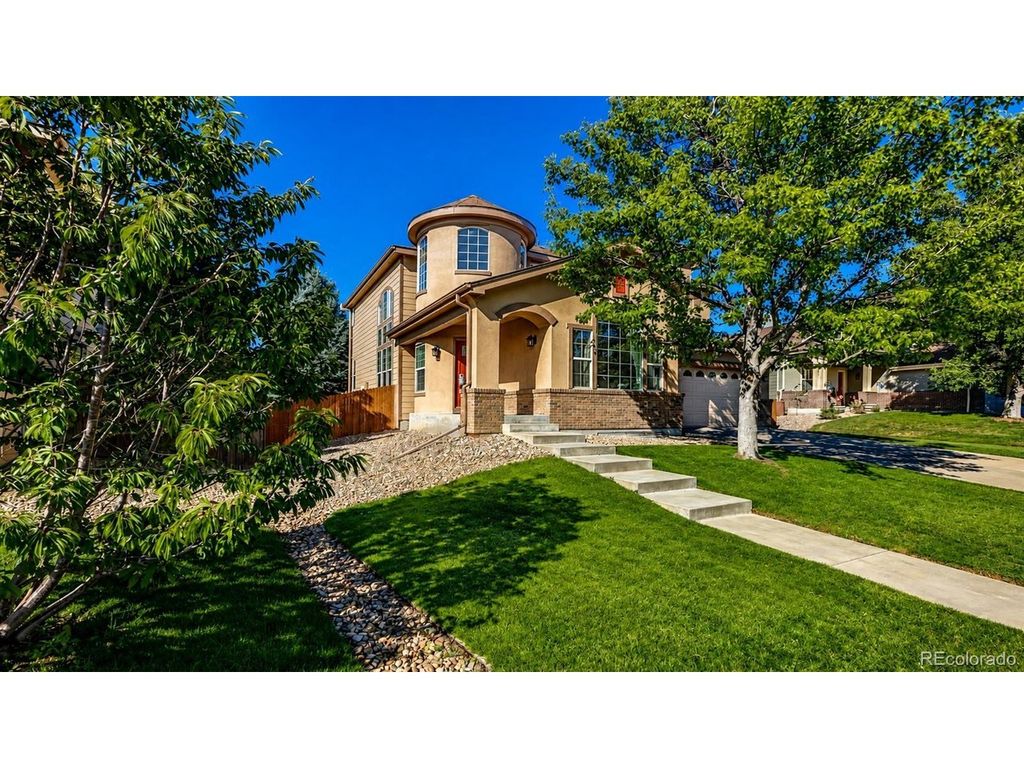2420 S Fundy Cir, Aurora, CO 80013