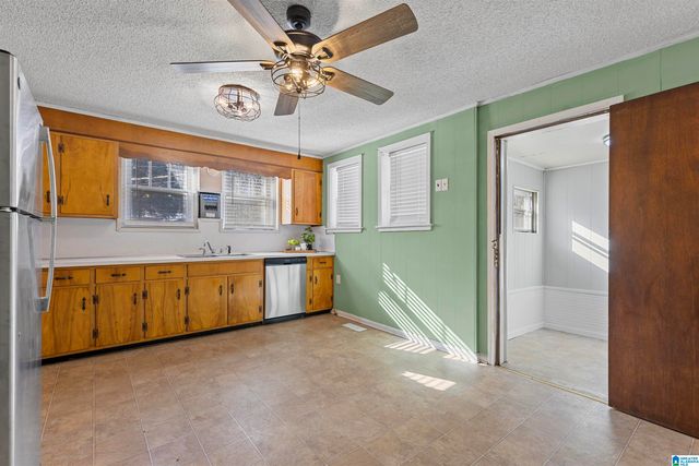 120 VAIL AVENUE, Hueytown, AL 35023