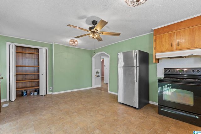 120 VAIL AVENUE, Hueytown, AL 35023