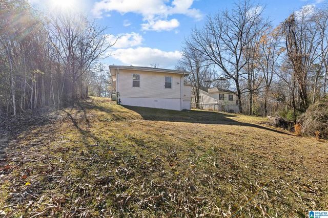 120 VAIL AVENUE, Hueytown, AL 35023