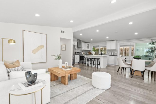 786 Lakewood Drive, Sunnyvale, CA 94089