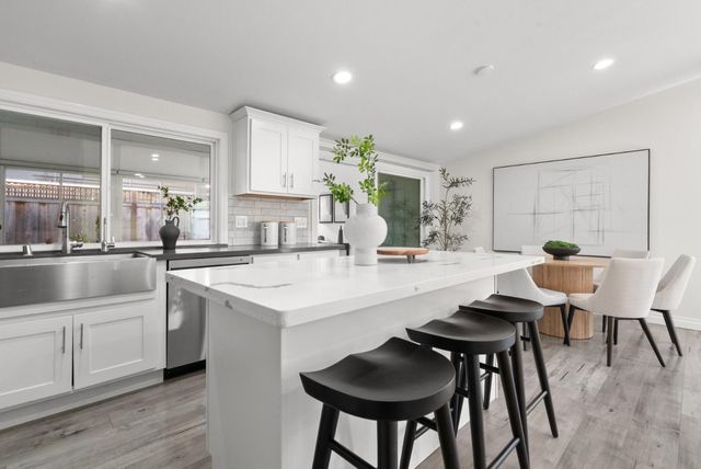 786 Lakewood Drive, Sunnyvale, CA 94089