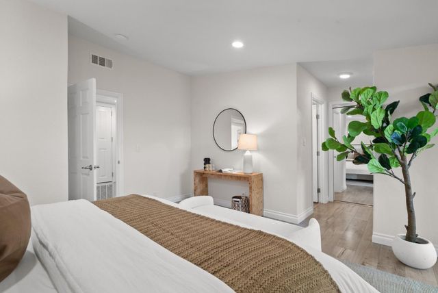 786 Lakewood Drive, Sunnyvale, CA 94089