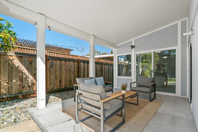 786 Lakewood Drive, Sunnyvale, CA 94089