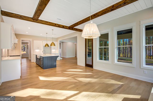 250 Bob Smith Road, Sharpsburg, GA 30277