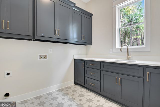 250 Bob Smith Road, Sharpsburg, GA 30277