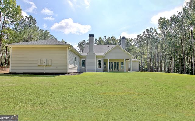 250 Bob Smith Road, Sharpsburg, GA 30277