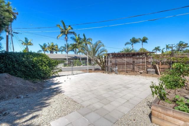 624 Laguna Drive, Carlsbad, CA 92008