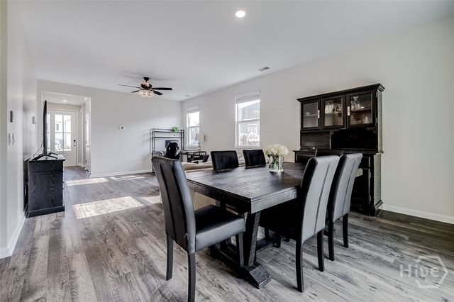 73 Knotty Court, Richmond Hill, GA 31324