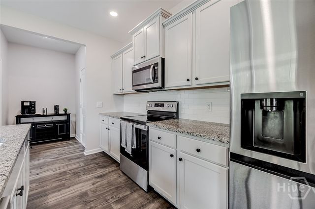 73 Knotty Court, Richmond Hill, GA 31324
