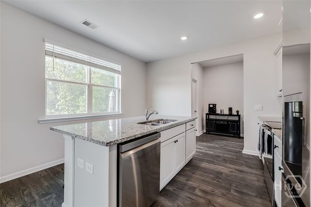73 Knotty Court, Richmond Hill, GA 31324