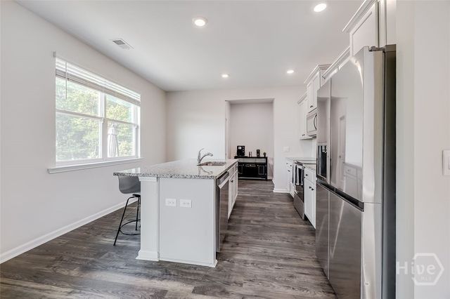 73 Knotty Court, Richmond Hill, GA 31324