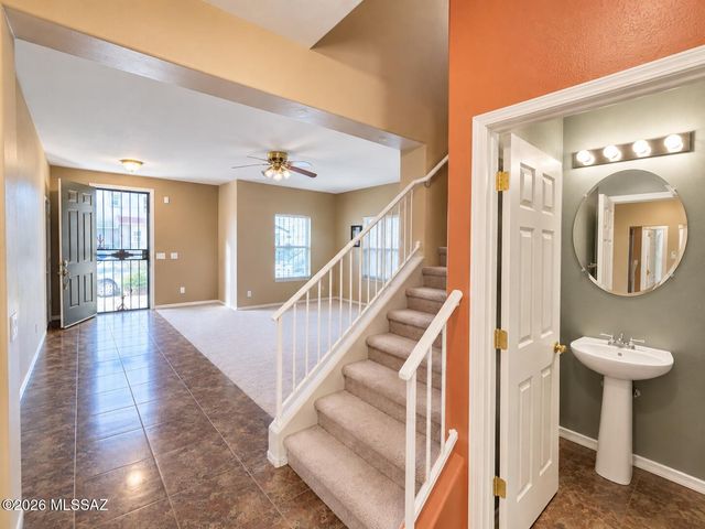 4196 E Stone River Drive, Tucson, AZ 85712