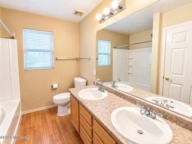 4196 E Stone River Drive, Tucson, AZ 85712