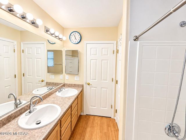 4196 E Stone River Drive, Tucson, AZ 85712