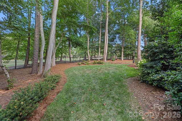 159 Brownstone Drive, Mooresville, NC 28117