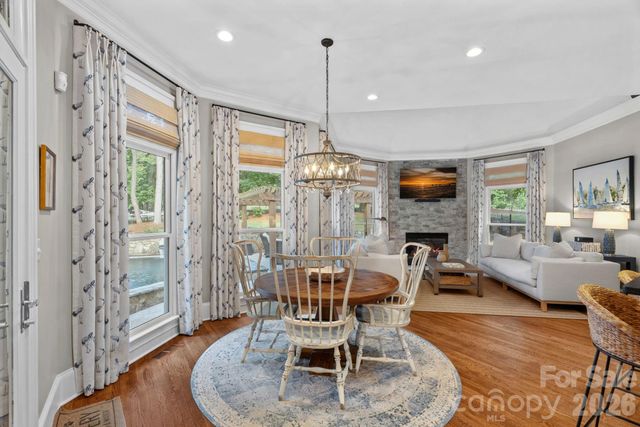 159 Brownstone Drive, Mooresville, NC 28117