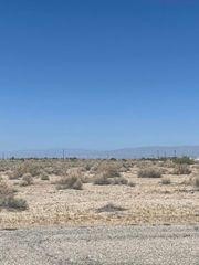 817 Salton Drive, Thermal, CA 92274