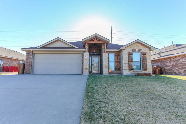 716 Baylor Blvd, Big Spring, TX 79720