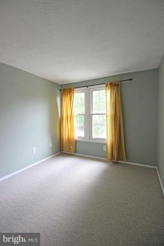 12111 PURPLE SAGE CT, Reston, VA 20194