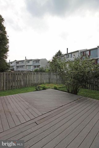 12111 PURPLE SAGE CT, Reston, VA 20194