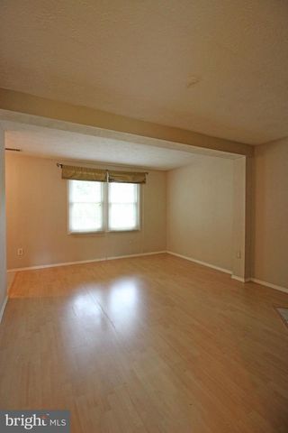 12111 PURPLE SAGE CT, Reston, VA 20194