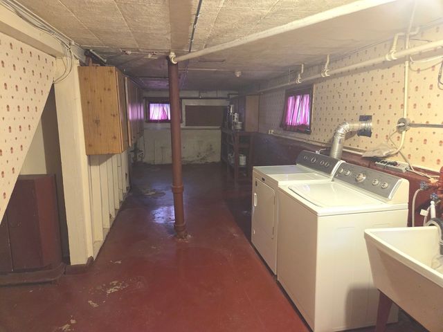 5651 N Neva Avenue, Chicago, IL 60631