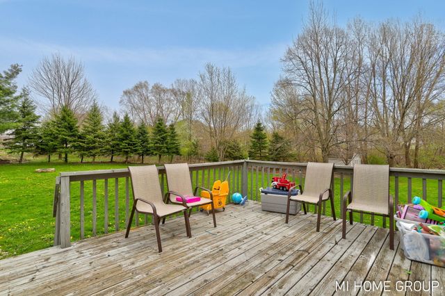 1081 Graafschap Road, Holland City, MI 49423