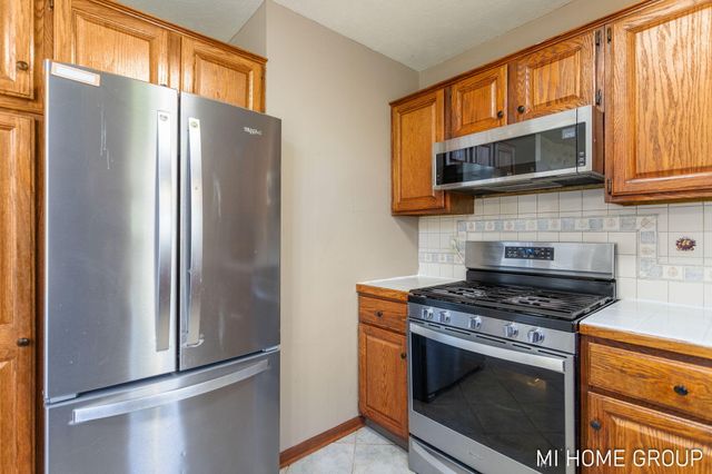 1081 Graafschap Road, Holland City, MI 49423