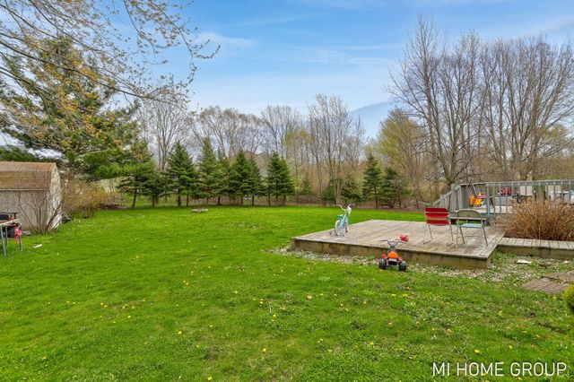 1081 Graafschap Road, Holland City, MI 49423