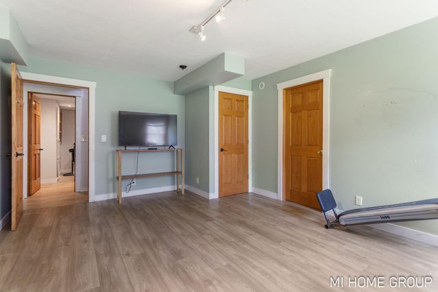 1081 Graafschap Road, Holland City, MI 49423
