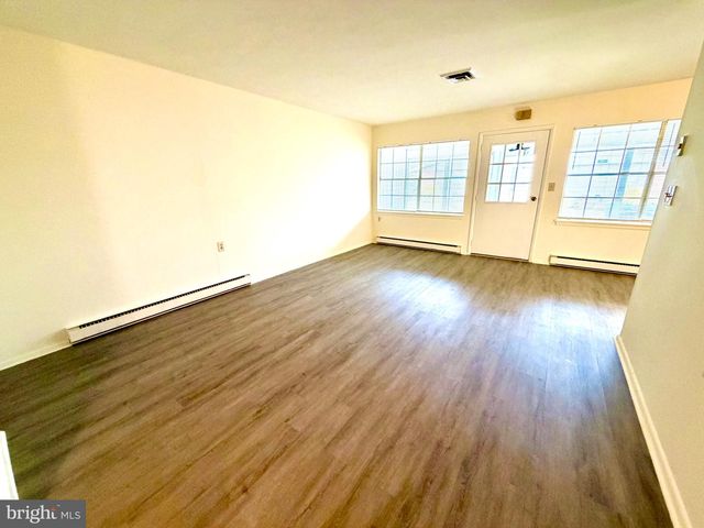 842-B INVERNESS CT, Lakewood, NJ 08701