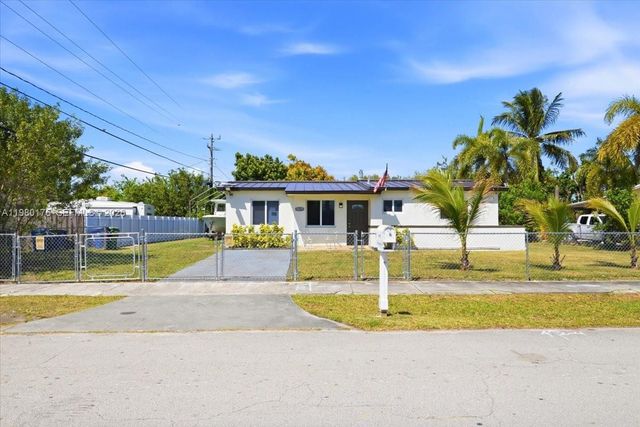 14375 SW 285th St, Homestead, FL 33033