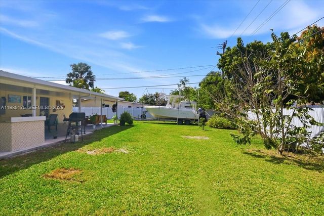 14375 SW 285th St, Homestead, FL 33033