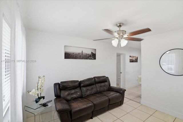 14375 SW 285th St, Homestead, FL 33033