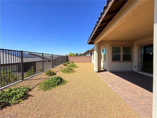 324 Agnew Street, Las Vegas, NV 89138