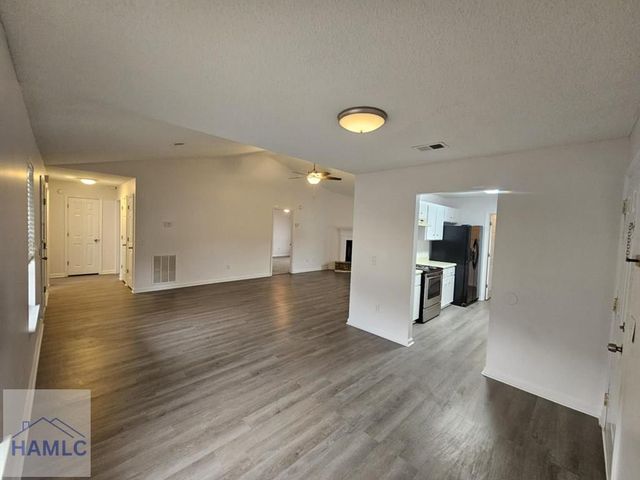 1457 Blackhawk Hollow, Hinesville, GA 31313