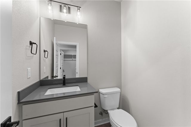 6001 SW Desert Avenue, Bentonville, AR 72713