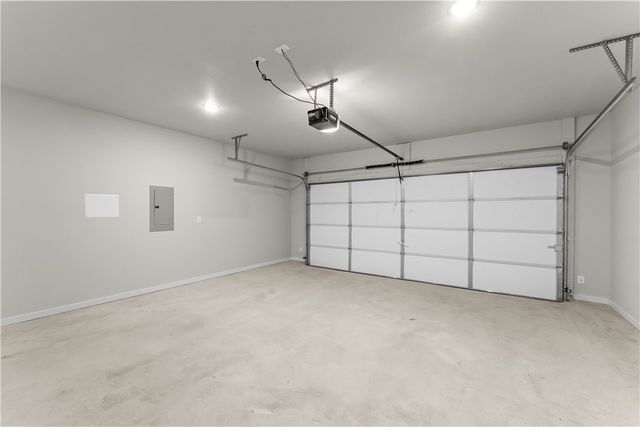 6001 SW Desert Avenue, Bentonville, AR 72713