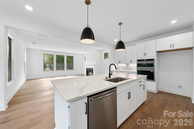 1120 Berryhill Road, Charlotte, NC 28208