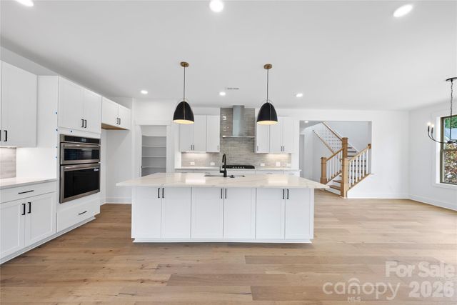 1120 Berryhill Road, Charlotte, NC 28208