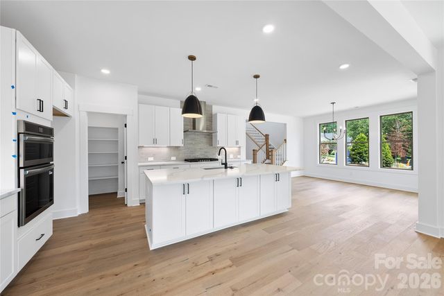 1120 Berryhill Road, Charlotte, NC 28208