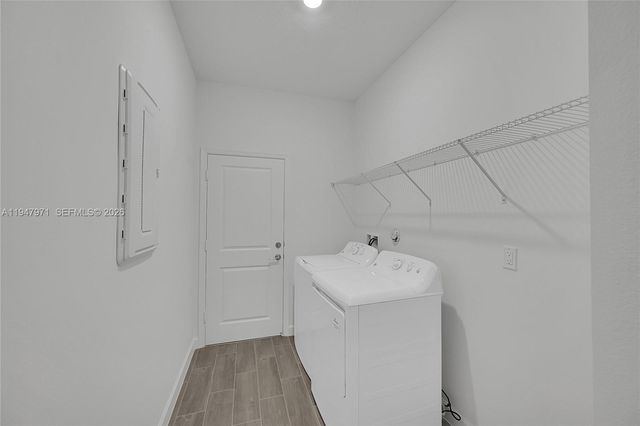 19465 Whispering Creek Rd, Loxahatchee, FL 33470