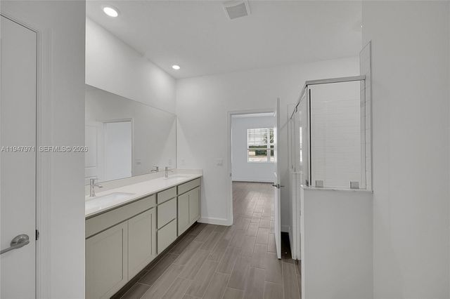 19465 Whispering Creek Rd, Loxahatchee, FL 33470