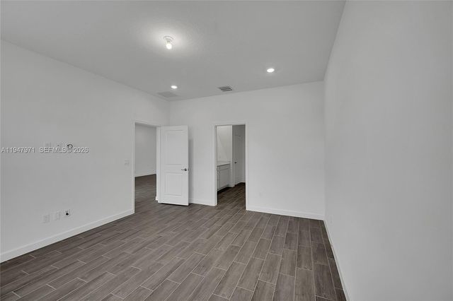 19465 Whispering Creek Rd, Loxahatchee, FL 33470