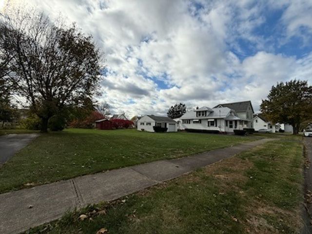 115 Garfield St, Elmira, NY 14903