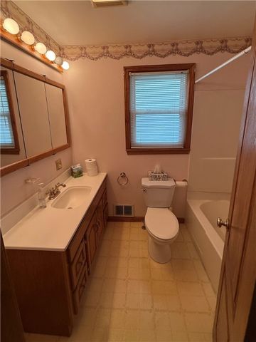 115 Garfield St, Elmira, NY 14903