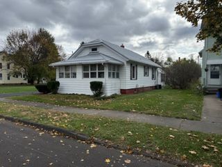 115 Garfield St, Elmira, NY 14903