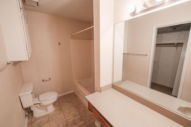 10216 Lone Eagle Court, Fort Worth, TX 76108