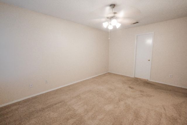 10216 Lone Eagle Court, Fort Worth, TX 76108